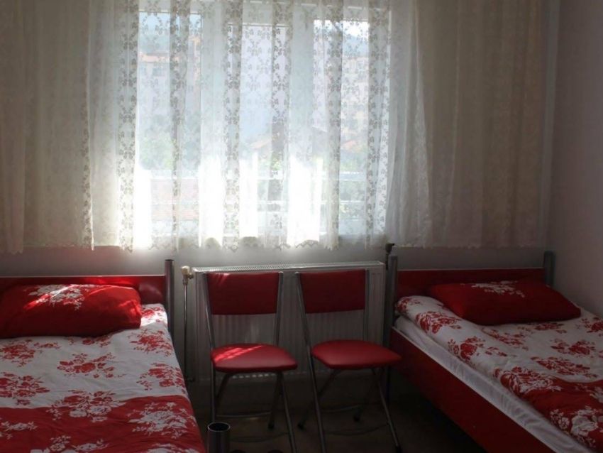 Akdeniz Kız Öğrenci Yurdu - yatak