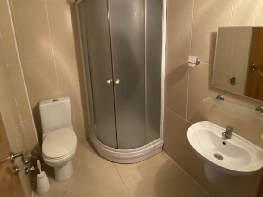 Doğan Kız Öğrenci Apart - banyo